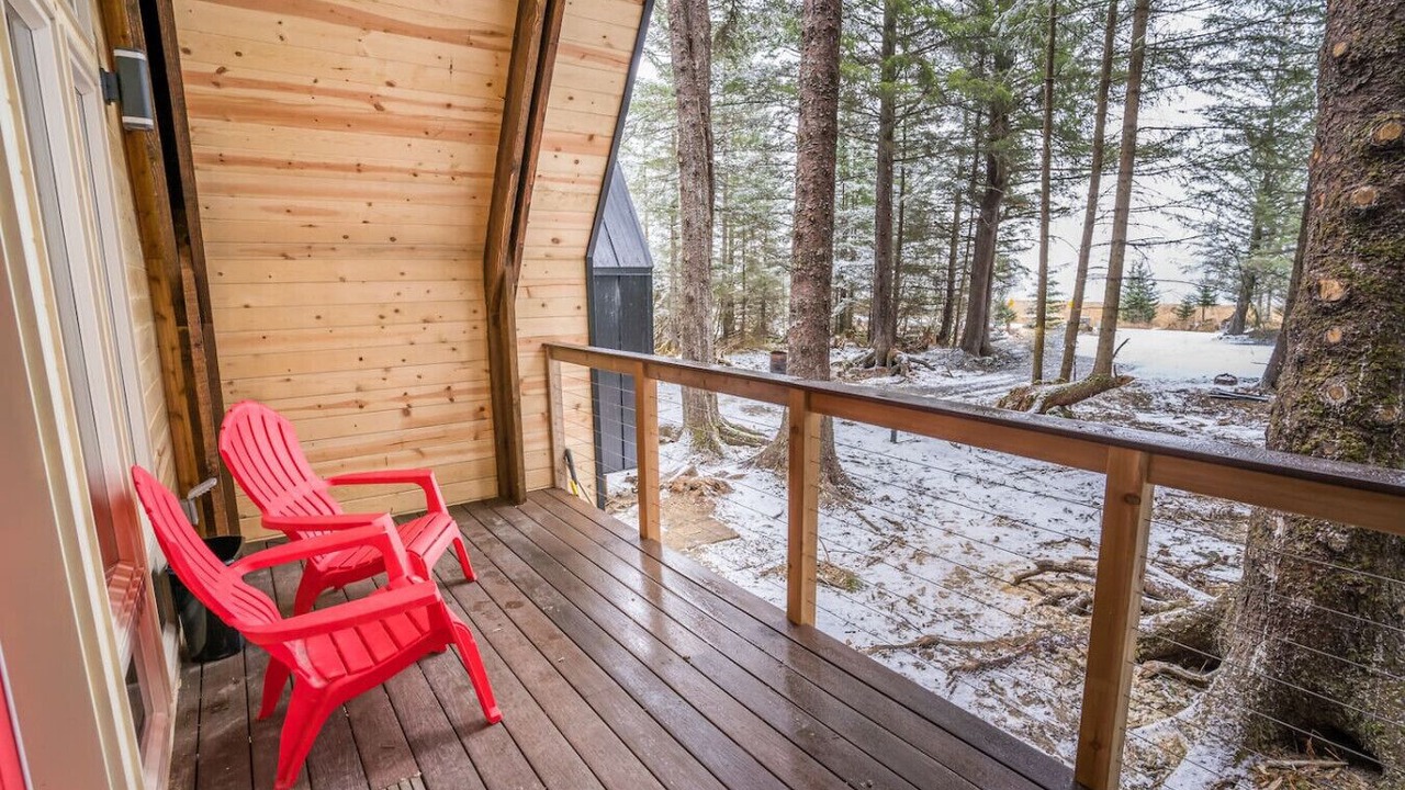 Photo of Patio Balcony in Lowell Point