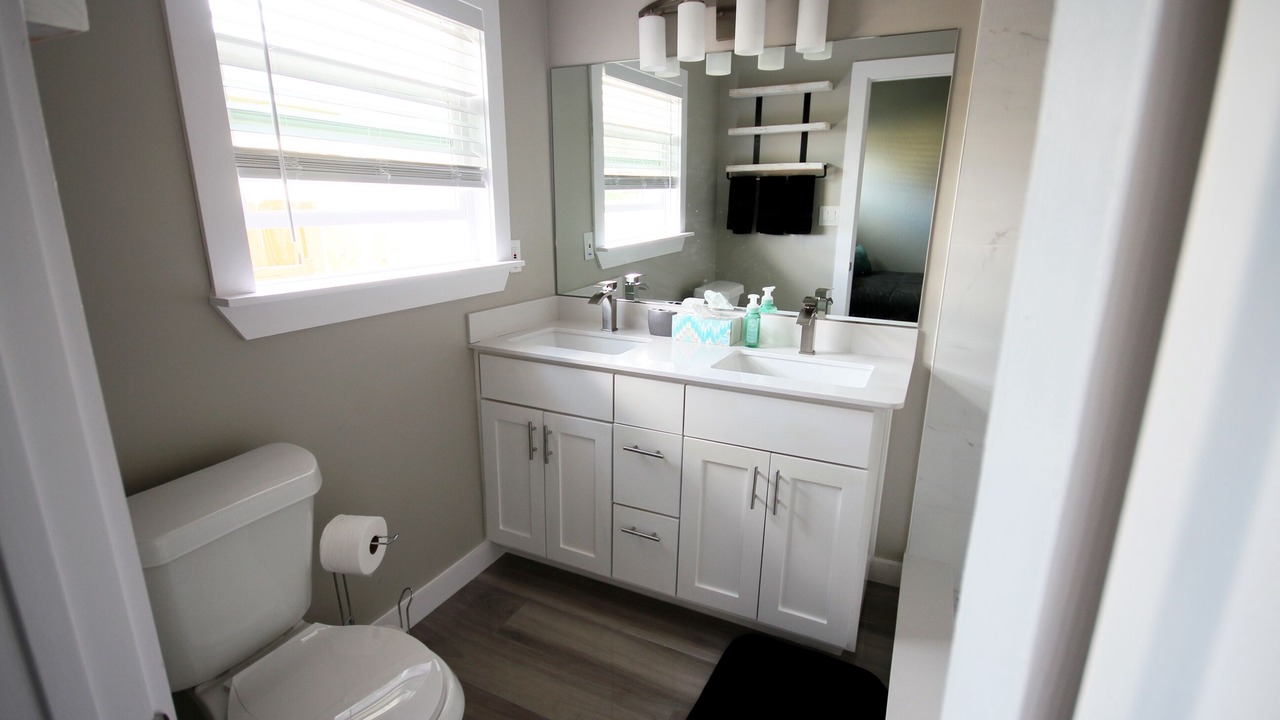 Photo of Bathroom in University Hills and Windsor Park