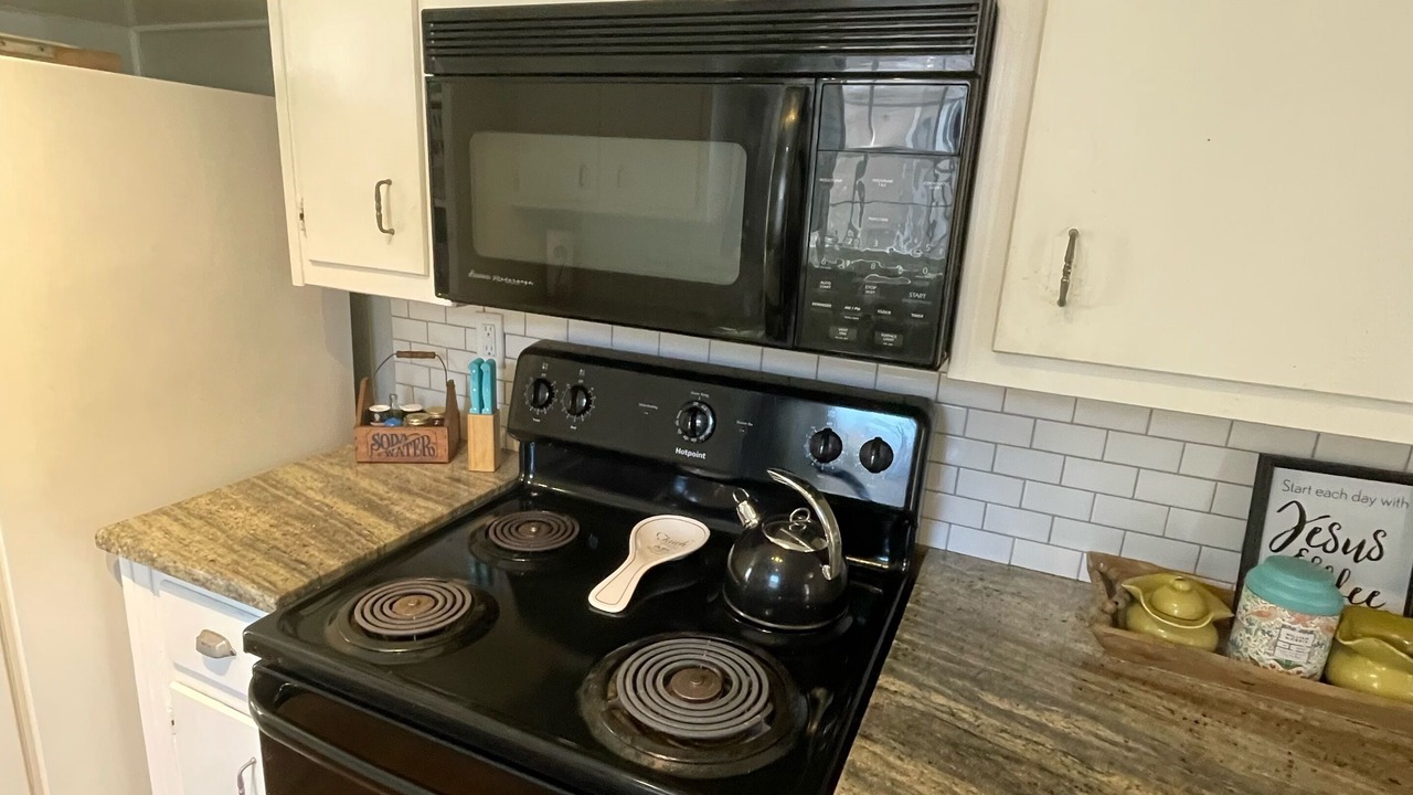 Photo of Kitchen in Austin Ave.