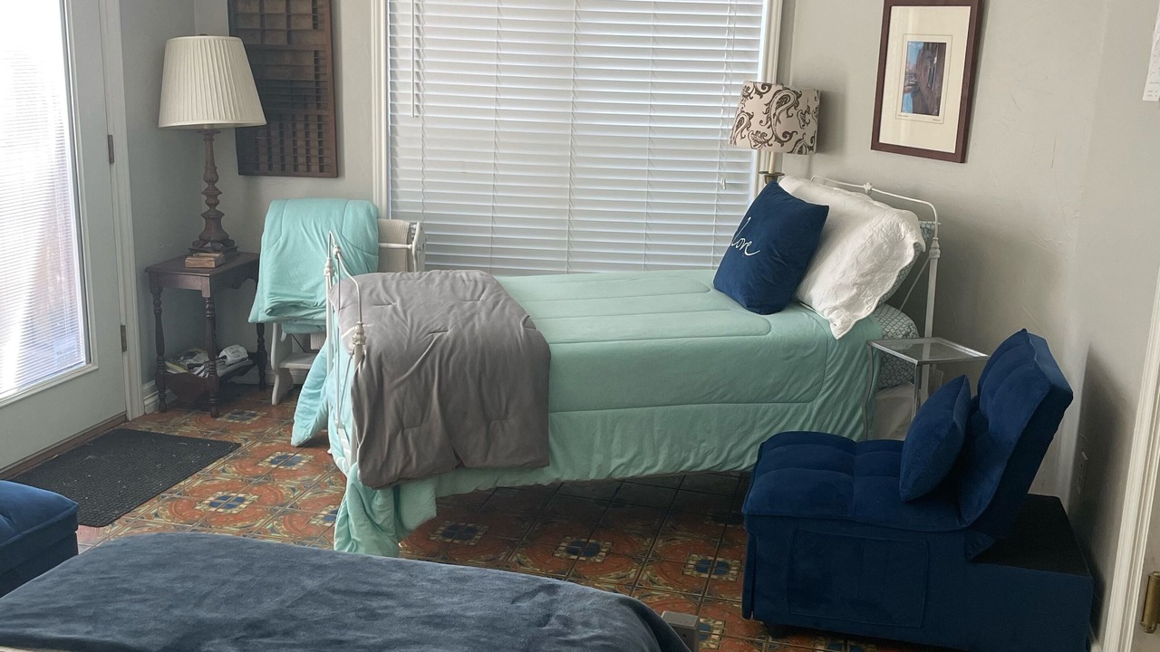 Photo of Bedroom in Austin Ave.