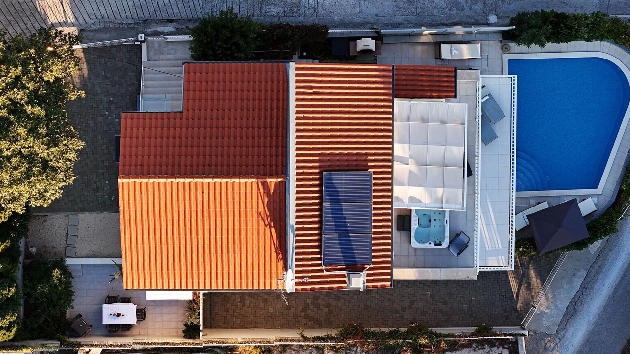 Photo of Outdoor in Medici