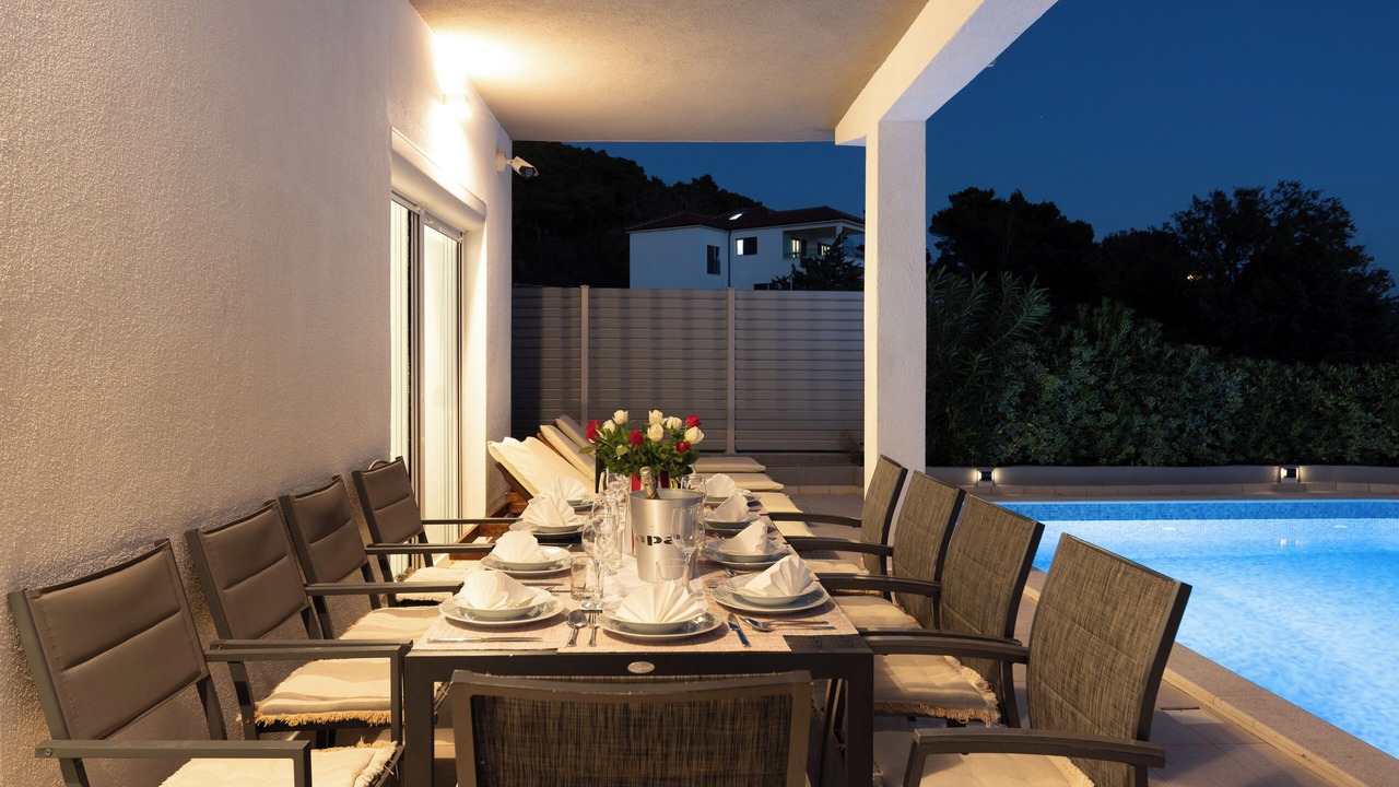 Photo of Outdoor in Medici