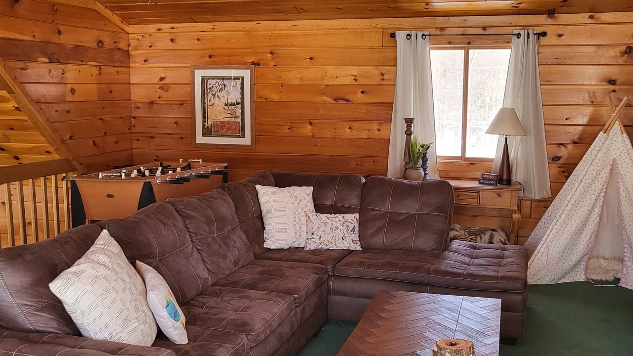 Photo of Livingroom in East Stroudsburg
