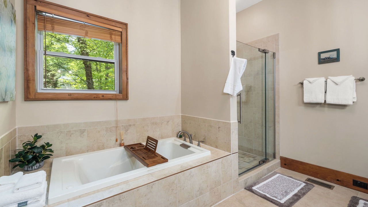 Photo of Bathroom in Sapphire