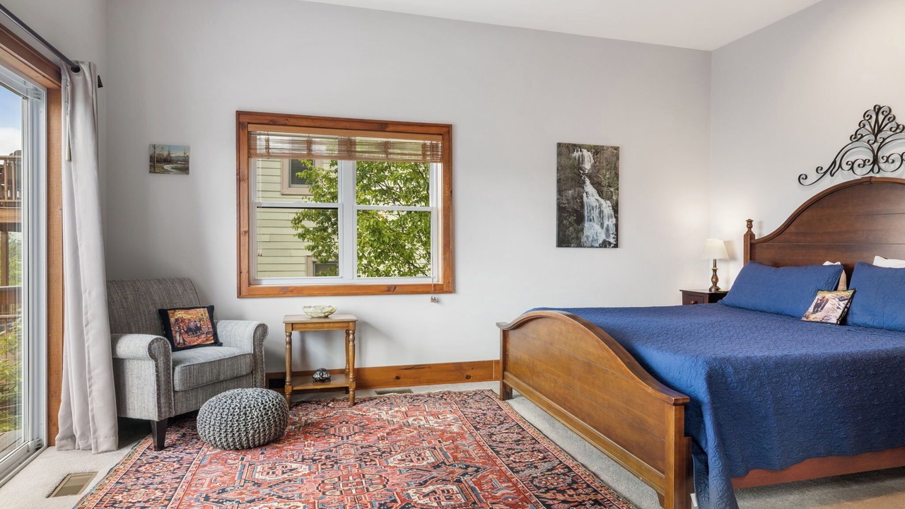 Photo of Bedroom in Sapphire