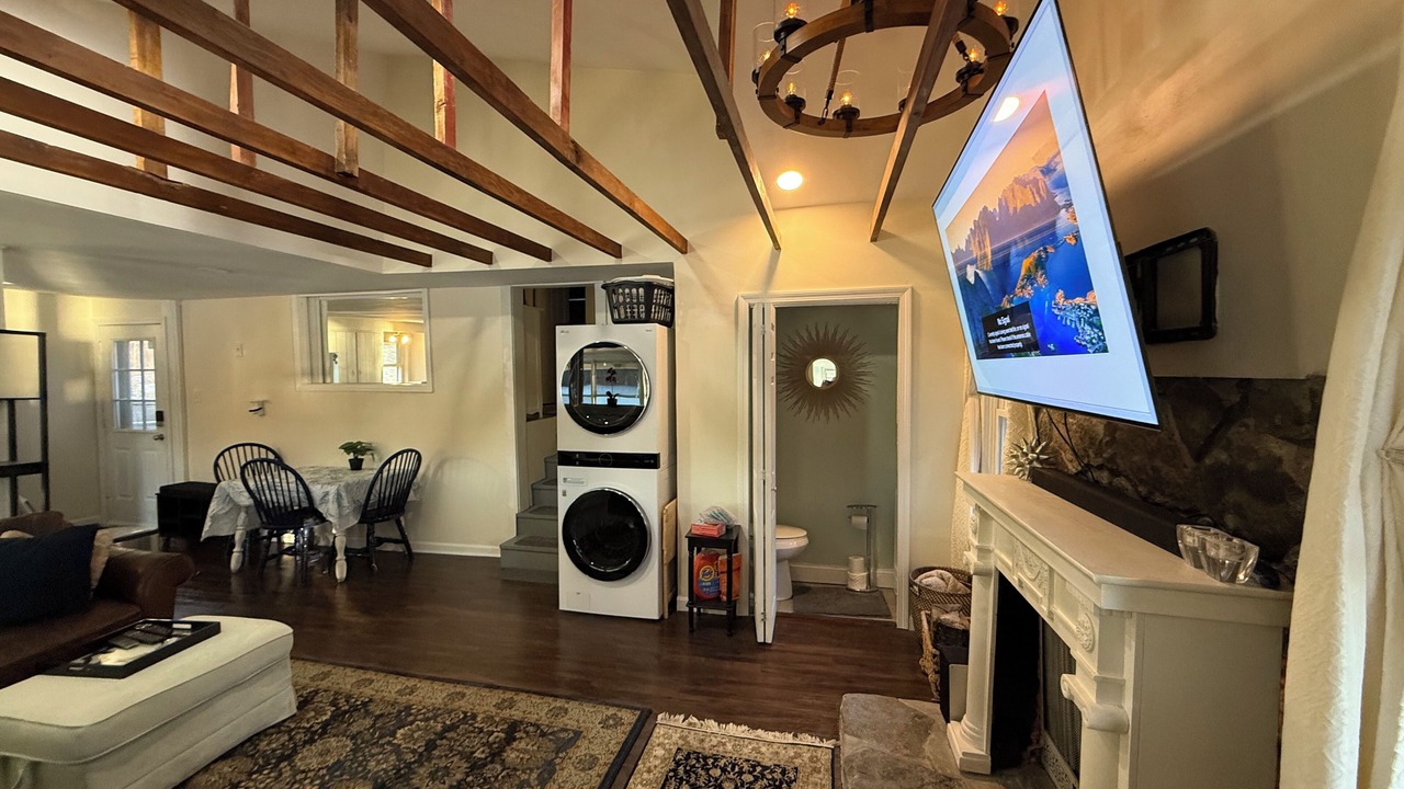 Photo of Livingroom in Dudley