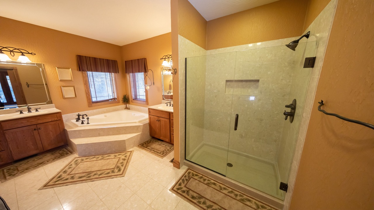 Photo of Bathroom in Buffalo City