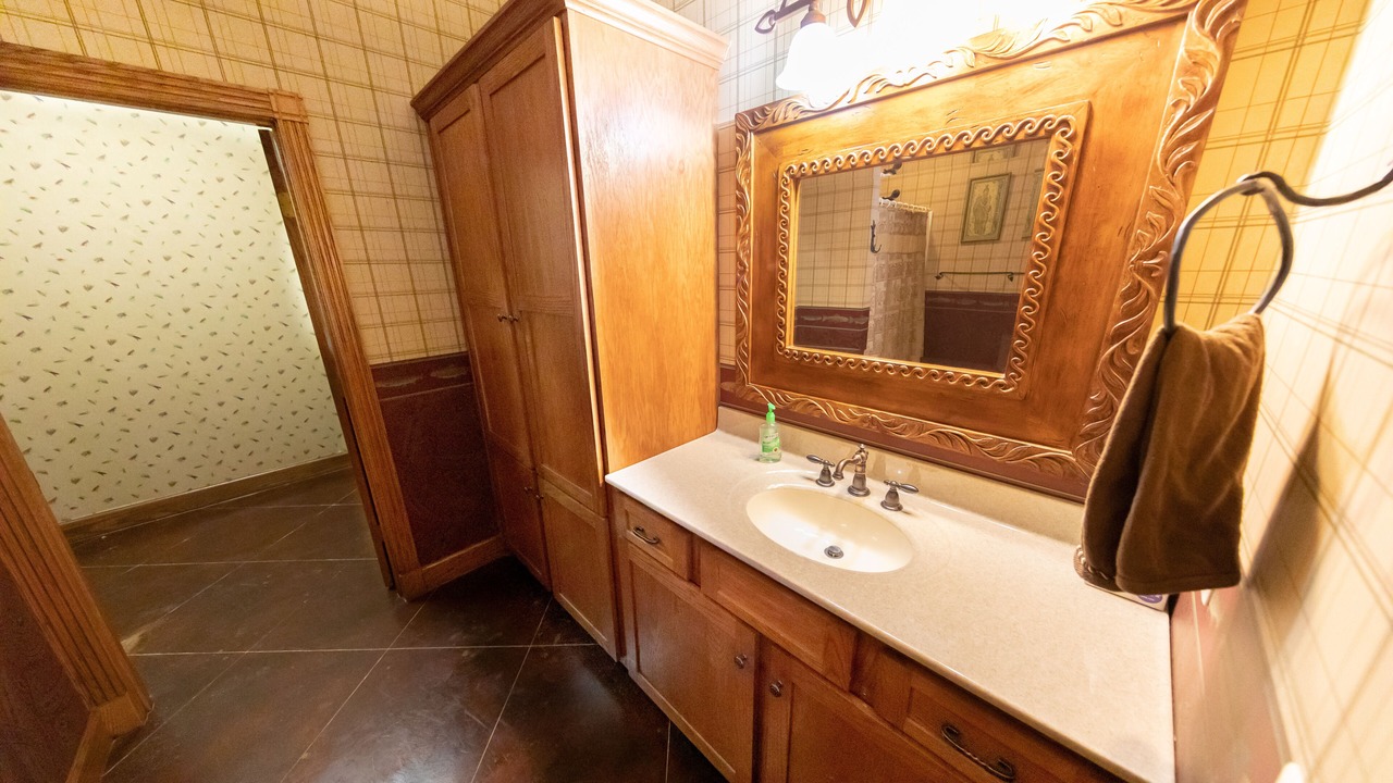 Photo of Bathroom in Buffalo City