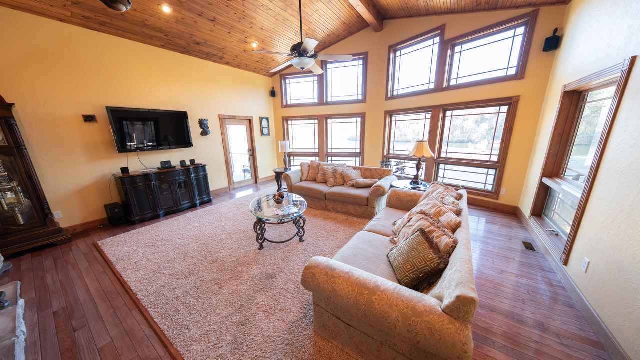 Photo of Livingroom in Buffalo City