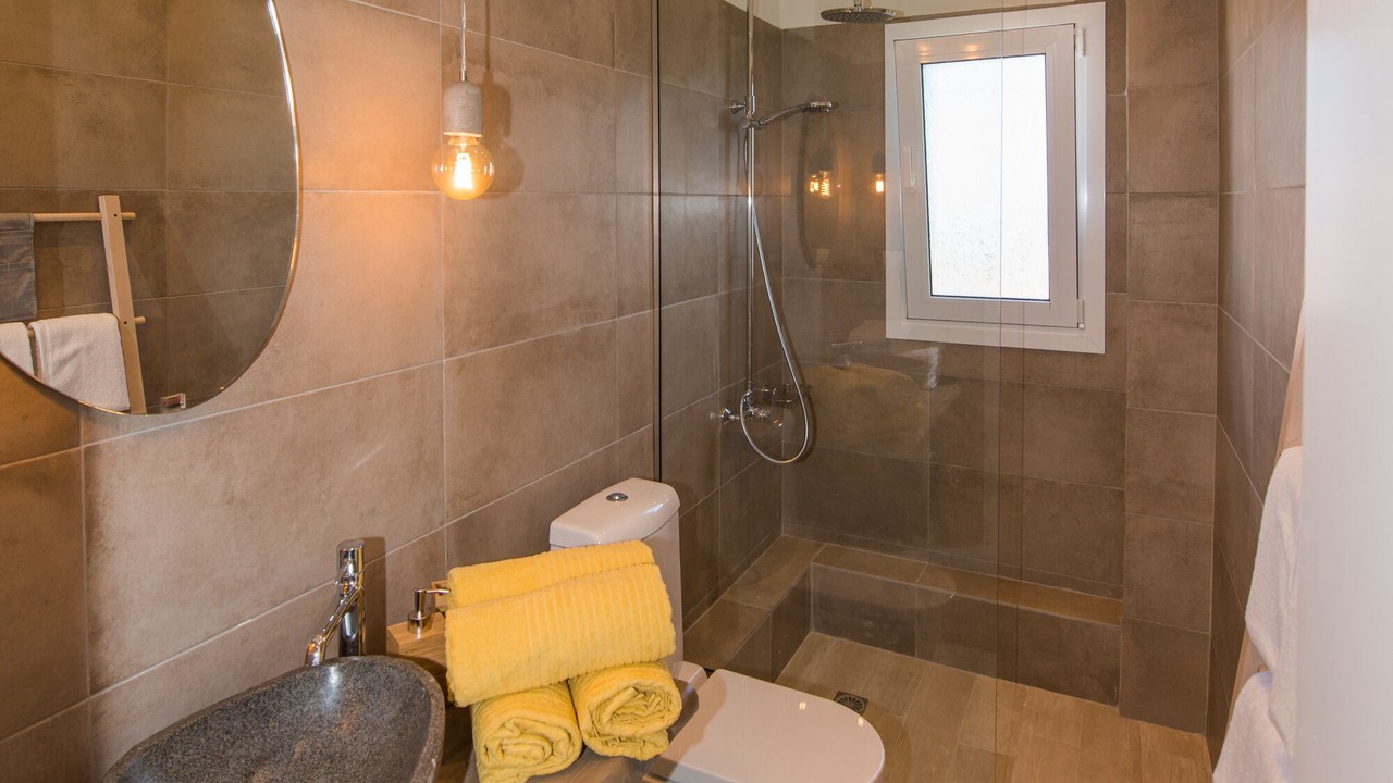 Photo of Bathroom in Agni