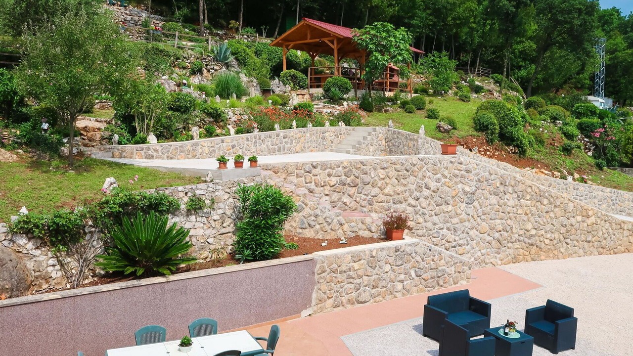 Photo of Outdoor in Mosenice