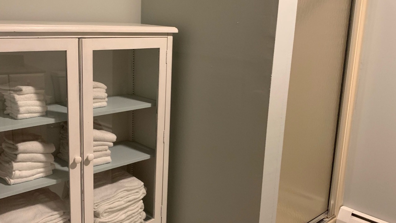 Photo of Bathroom in Eastward Look