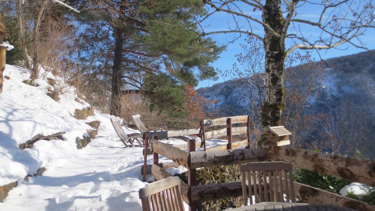 Photo of Outdoor in Larcat