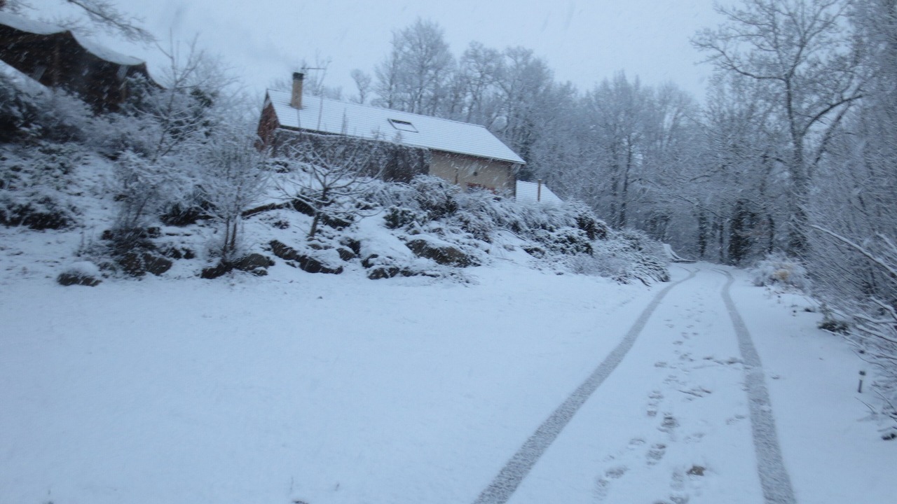 Photo of Outdoor in Larcat