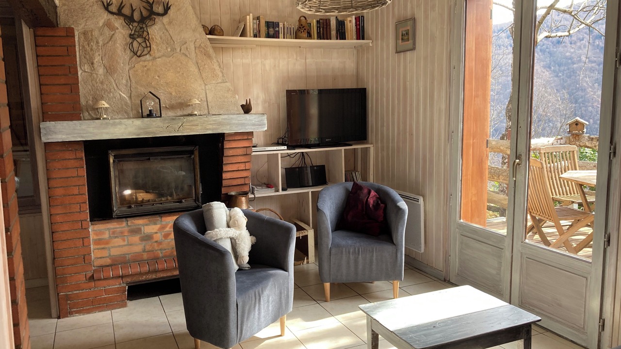 Photo of Livingroom in Larcat