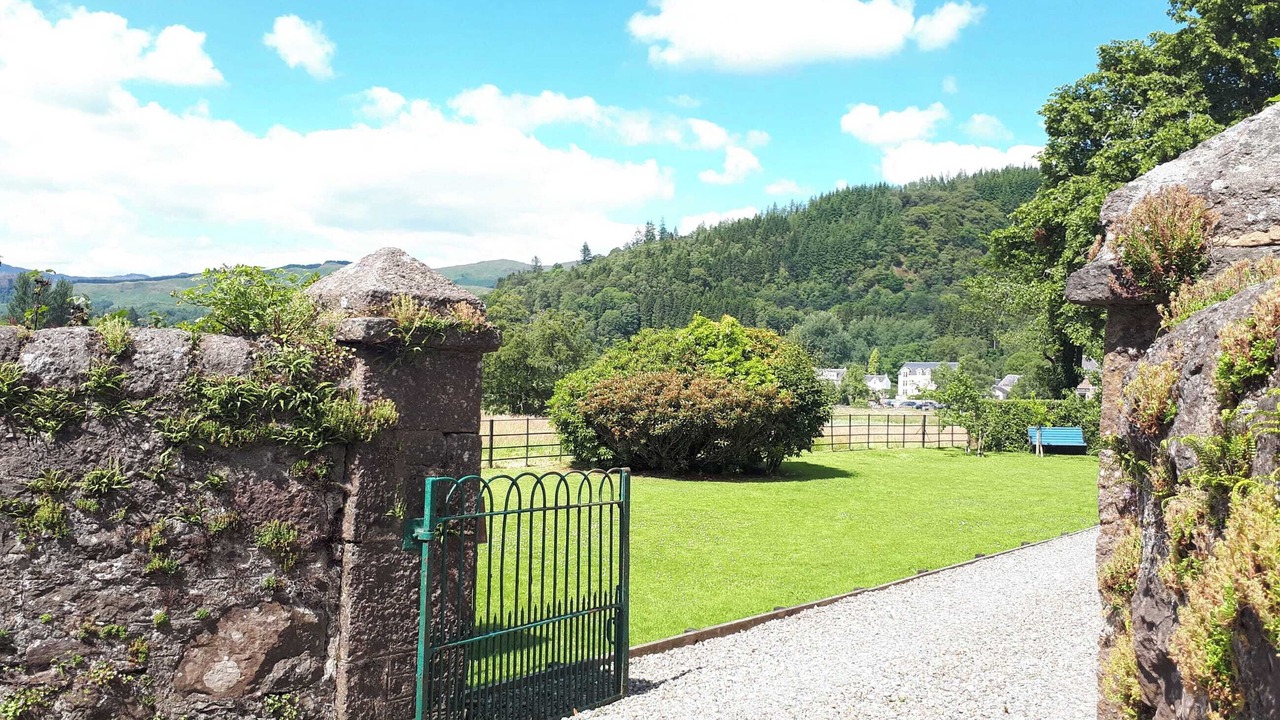 Photo of Others in Callander