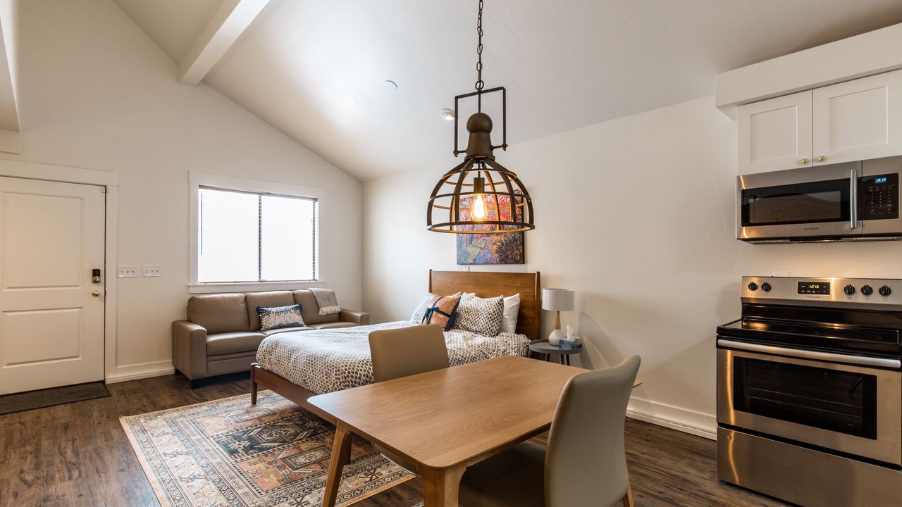 Photo of Bedroom in Holladay