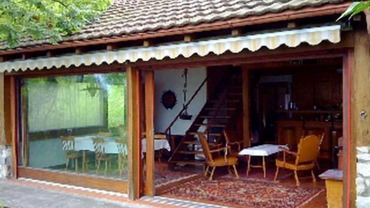 Photo of Others in Quarten
