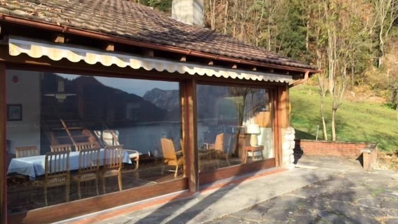 Photo of Others in Quarten