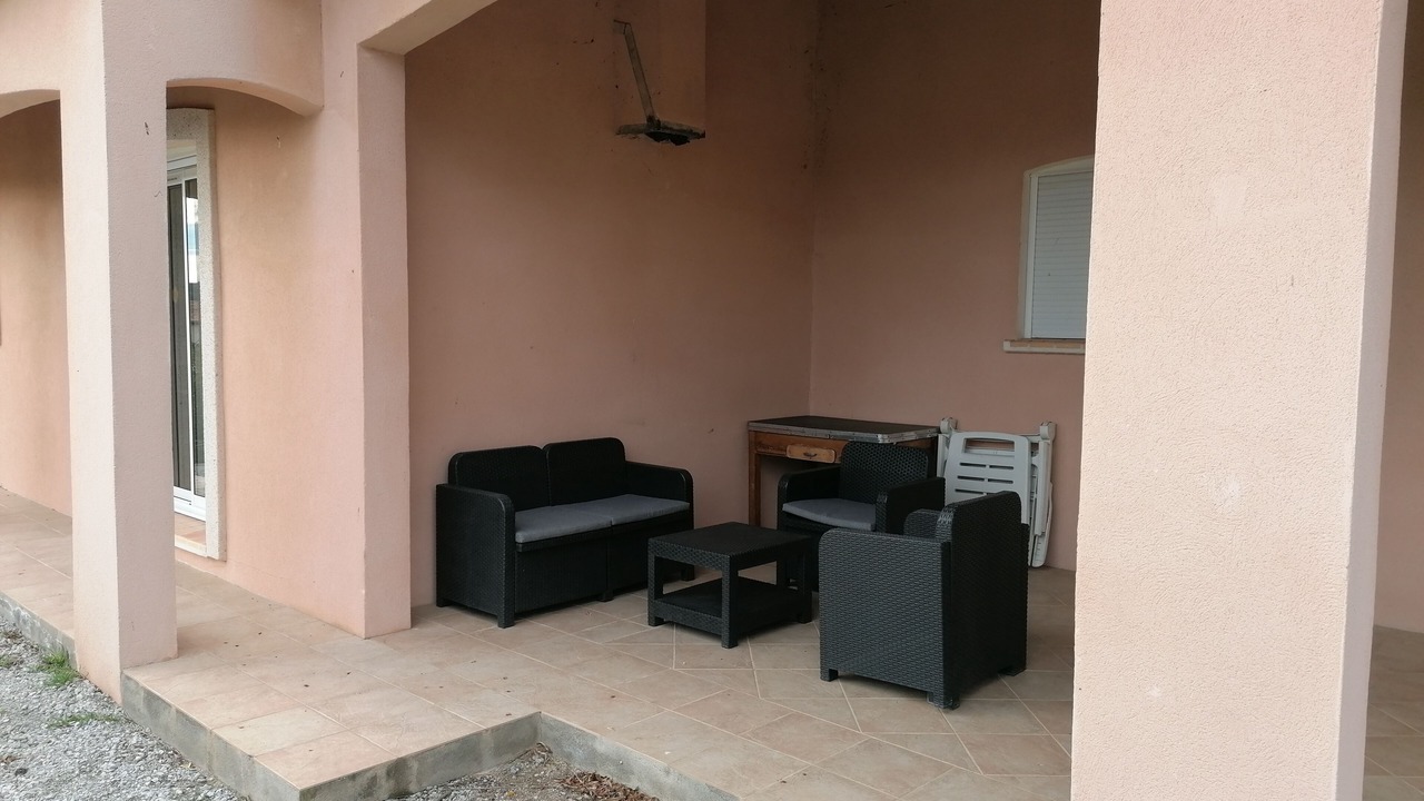 Photo of Patio Balcony in Laure-Minervois