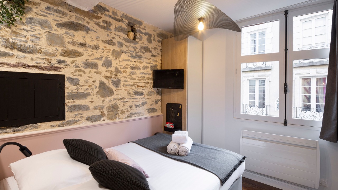 Photo of Bedroom in Centre