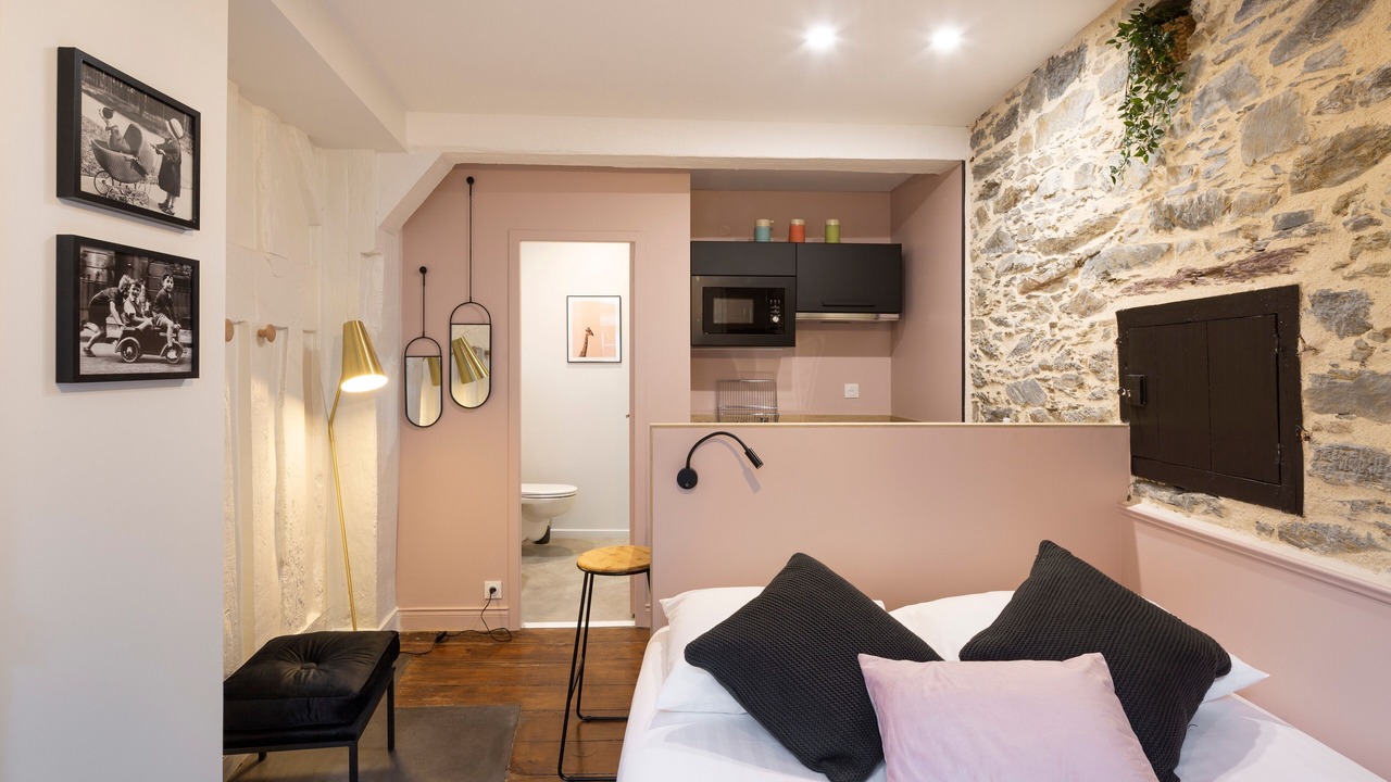 Photo of Bedroom in Centre