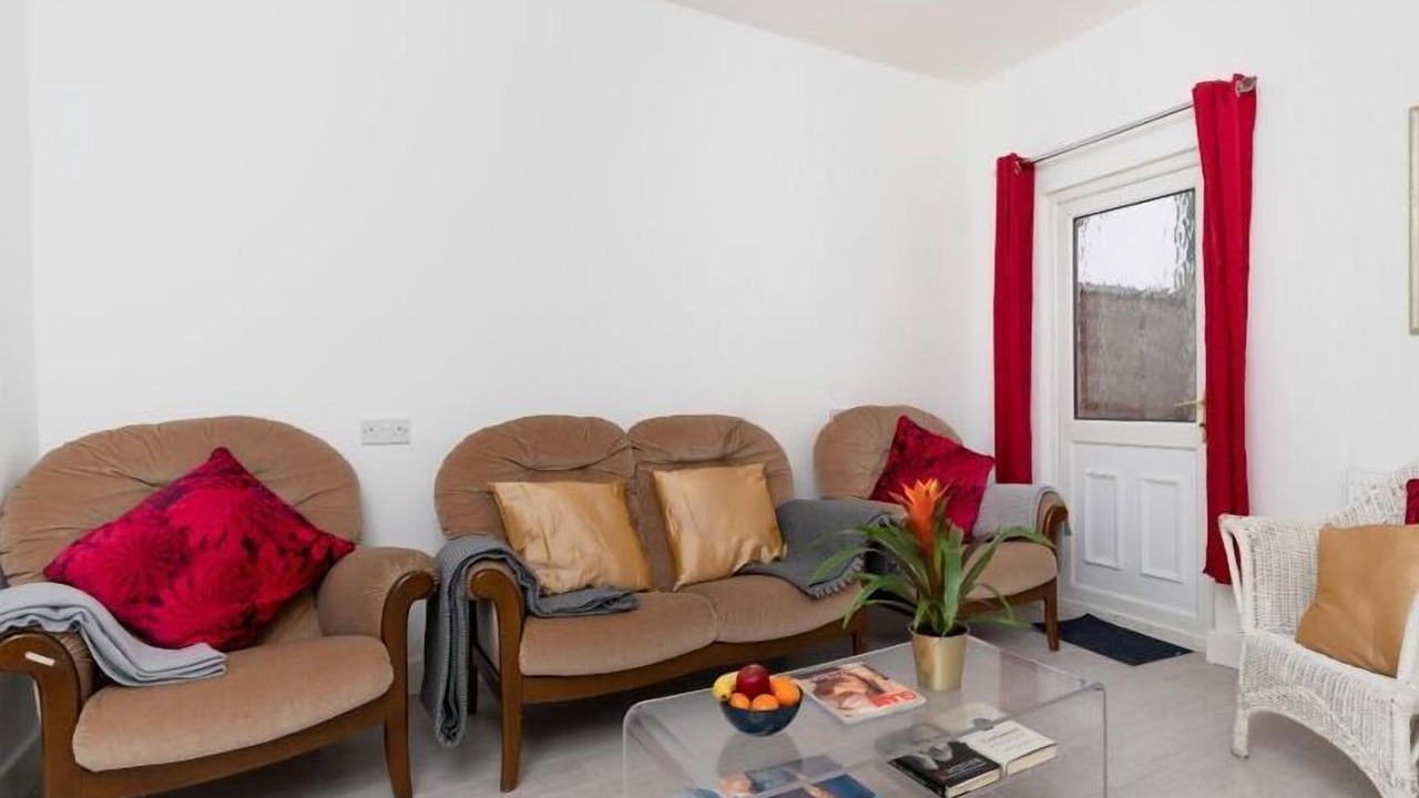 Photo of Livingroom in Childs Hill