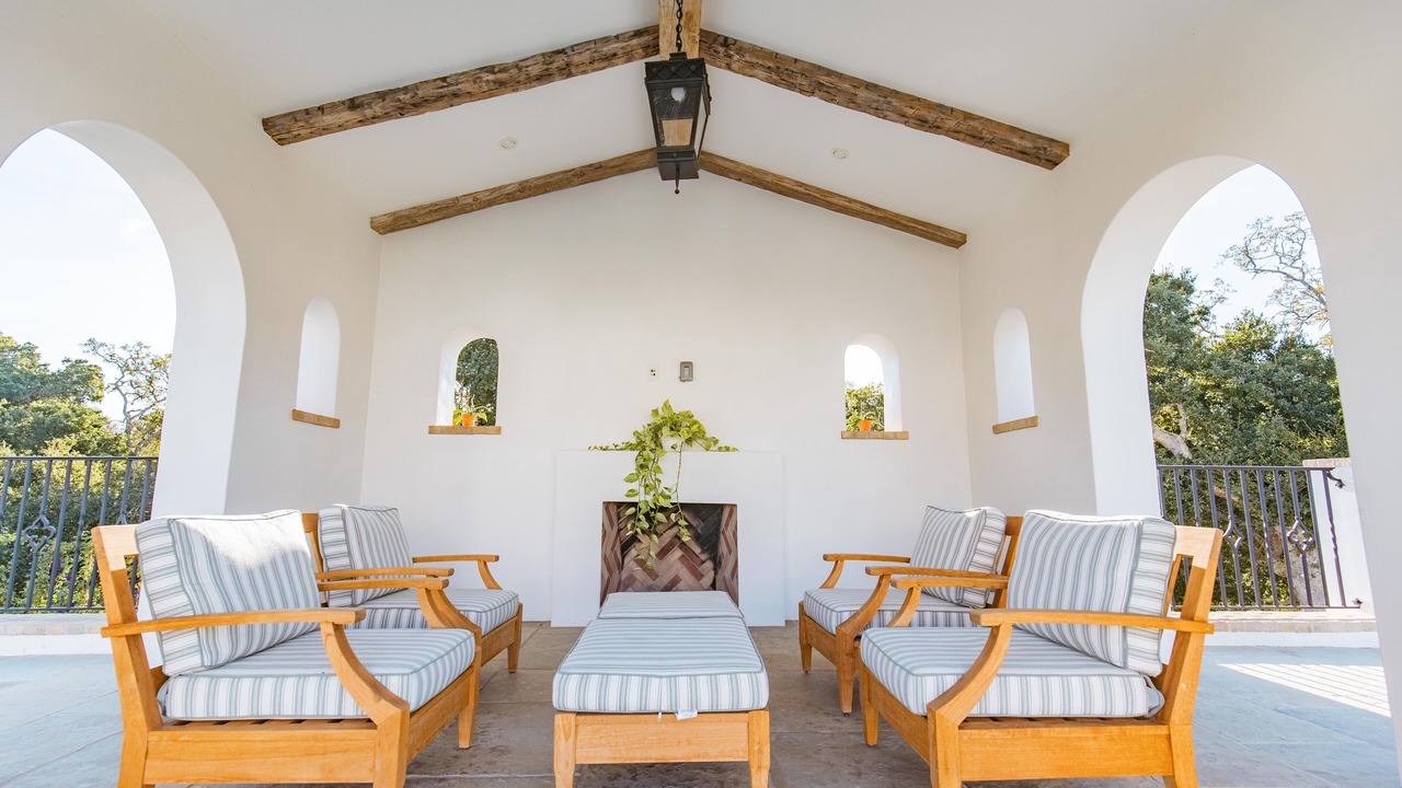 Photo of Patio Balcony in Woodside