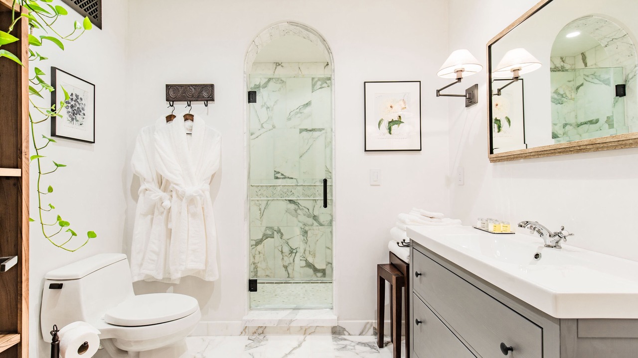 Photo of Bathroom in Woodside