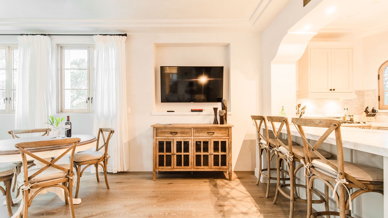 Photo of Others in Woodside