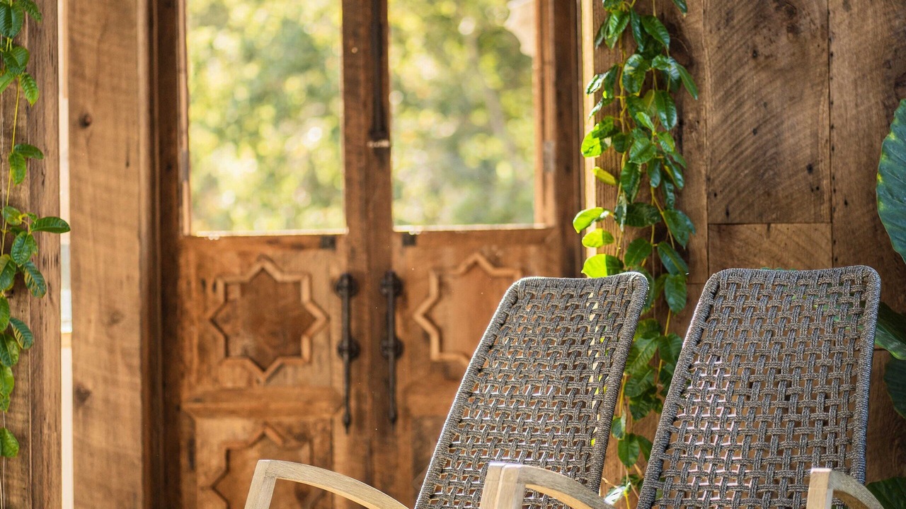 Photo of Others in Woodside