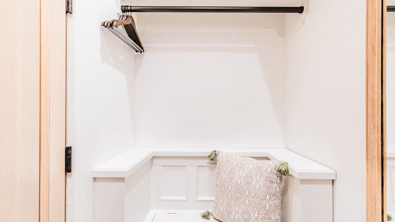 Photo of Others in Woodside