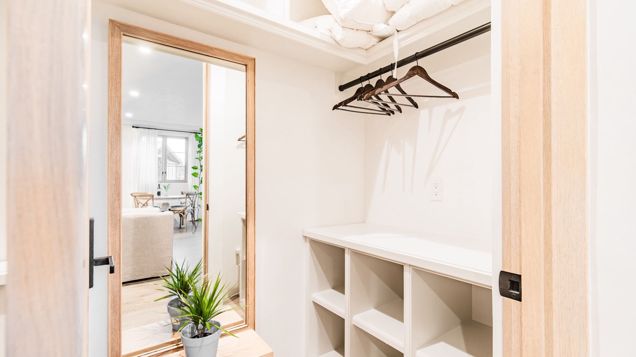 Photo of Others in Woodside