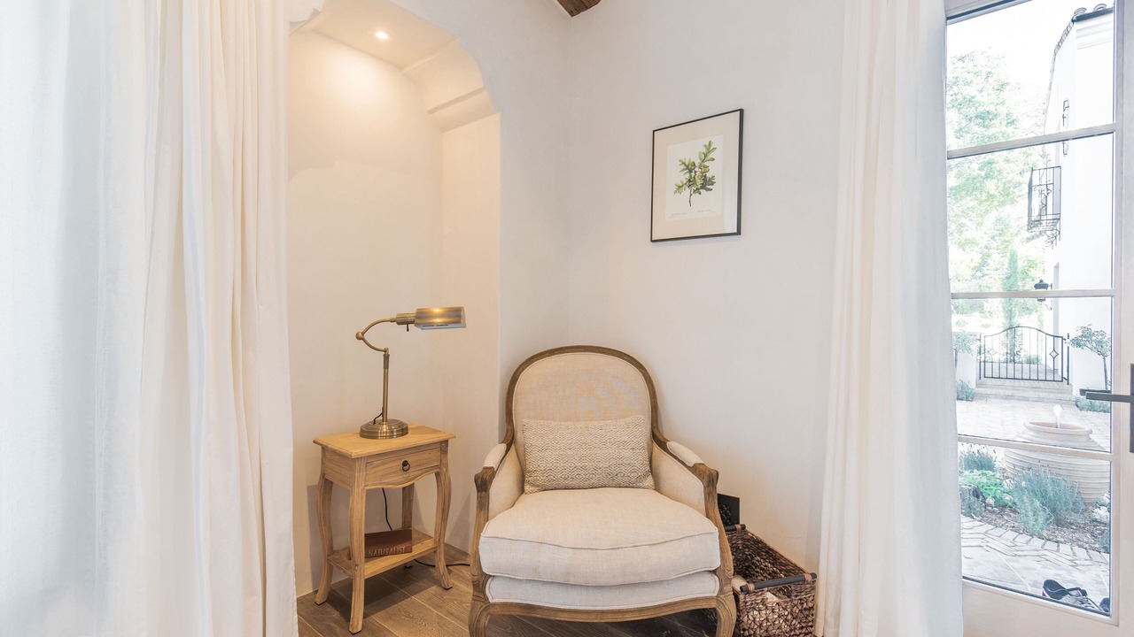 Photo of Outdoor in Woodside