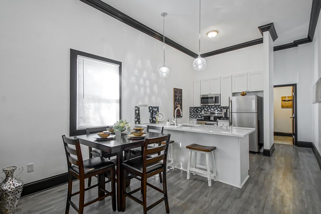 Photo of Livingroom in Tulane - Gravier