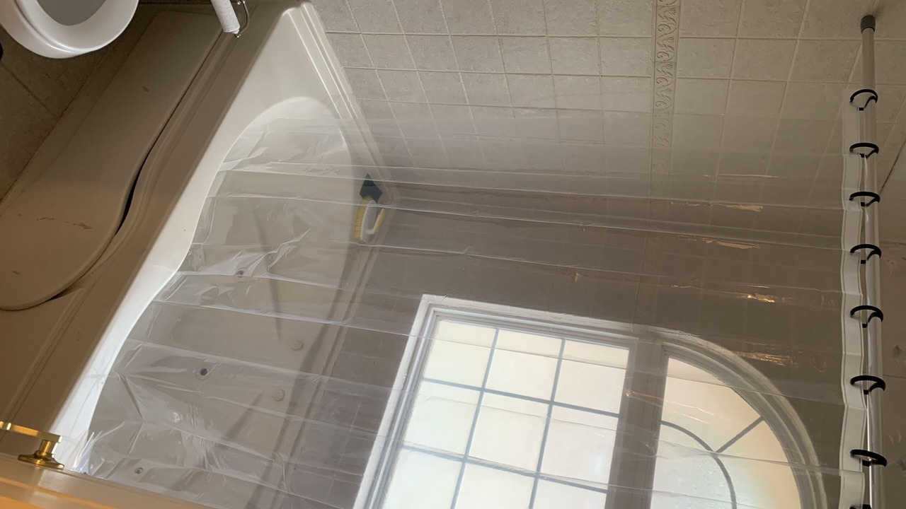 Photo of Bathroom in Peach Orchard