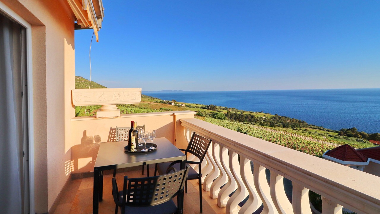 Photo of Patio Balcony in Postup