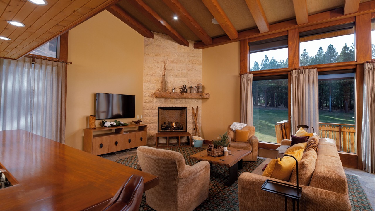 Photo of Livingroom in Mammoth Lakes