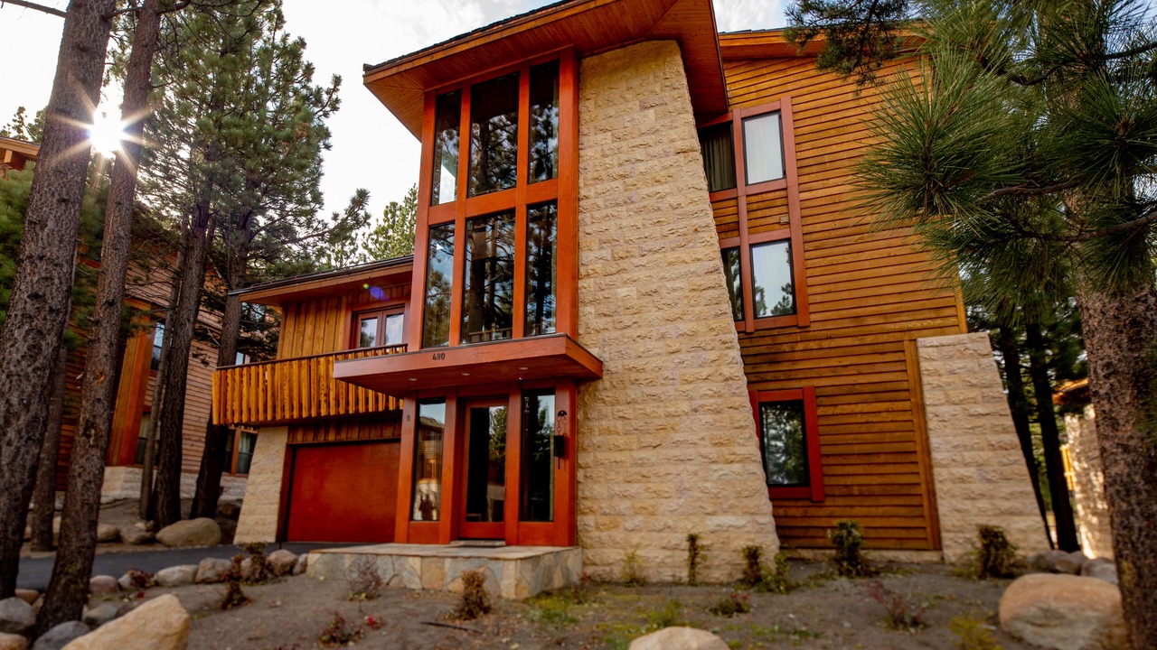 Photo of Outdoor in Mammoth Lakes