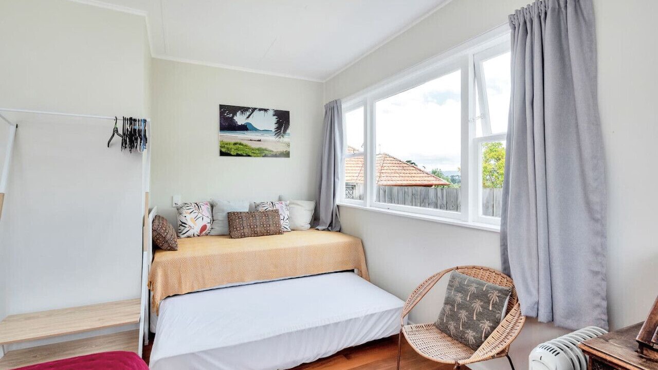 Photo of Others in Grey Lynn