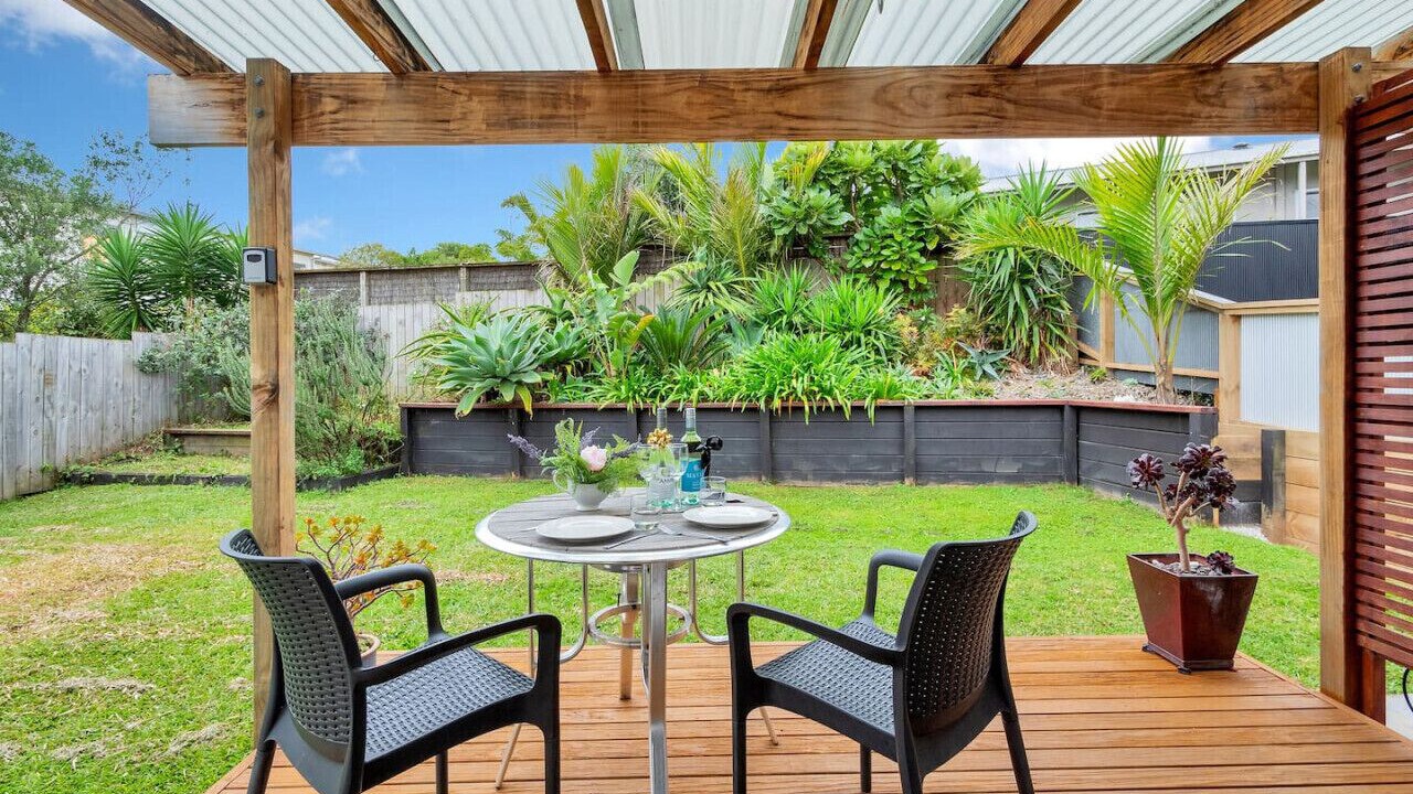 Photo of Others in Grey Lynn