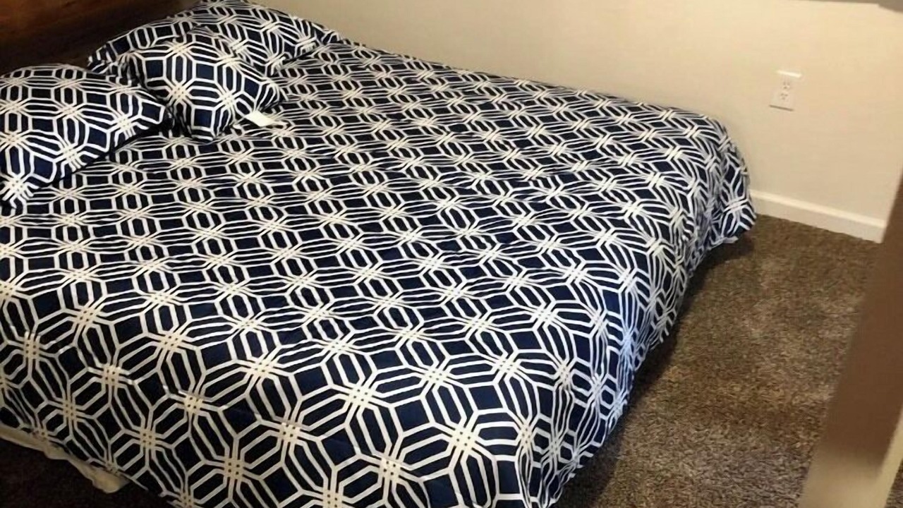 Photo of Bedroom in Posey