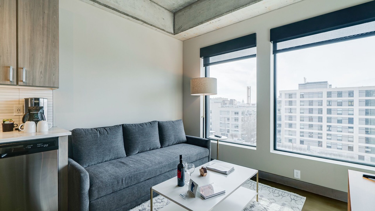 Photo of Bedroom in Warehouse District