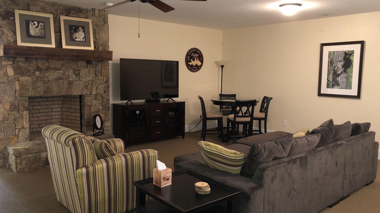 Photo of Livingroom in Hot Springs