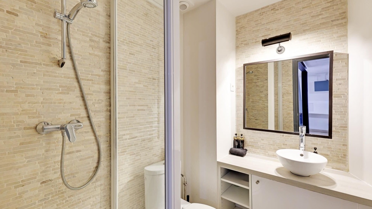 Photo of Bathroom in Necker