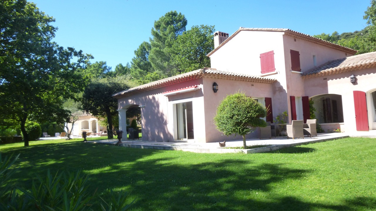 Photo of Outdoor in Saint-Restitut