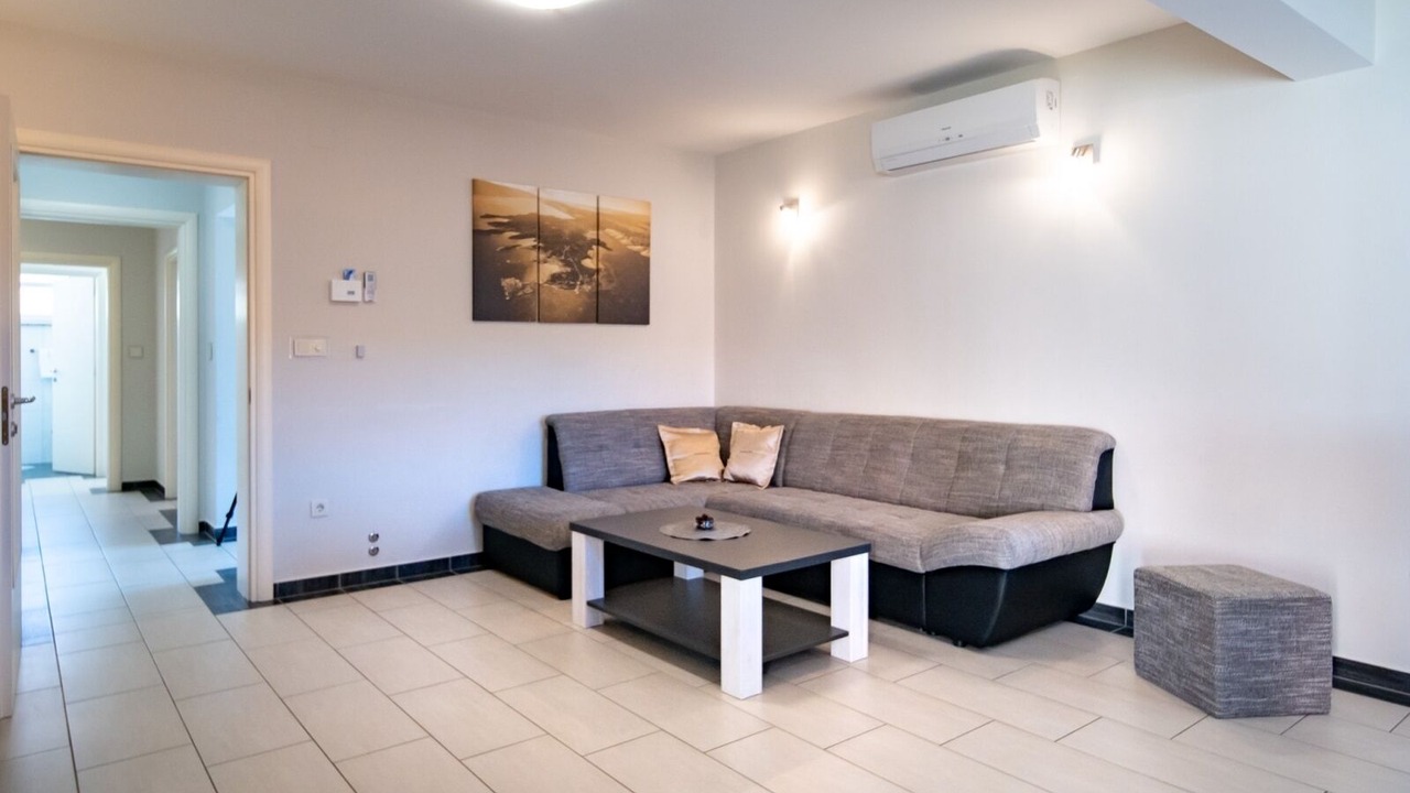 Photo of Livingroom in Lopar