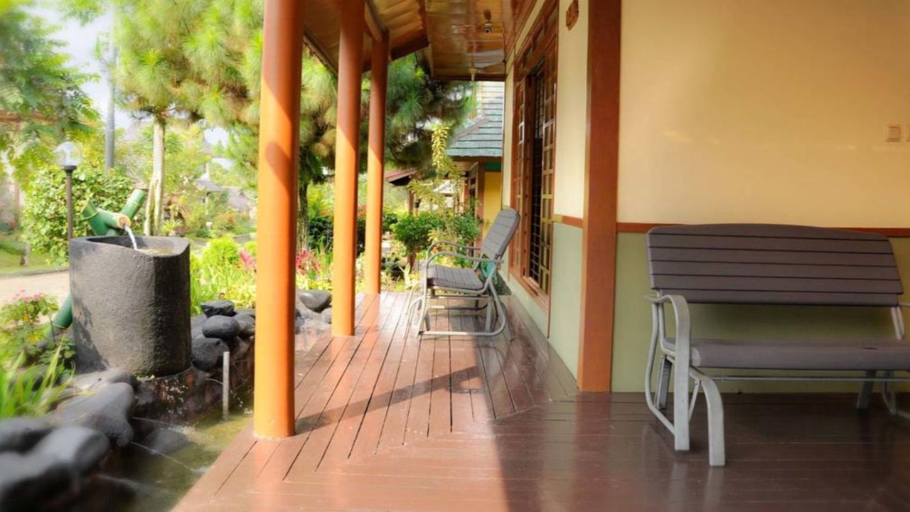 Photo of Patio Balcony in Cipanas