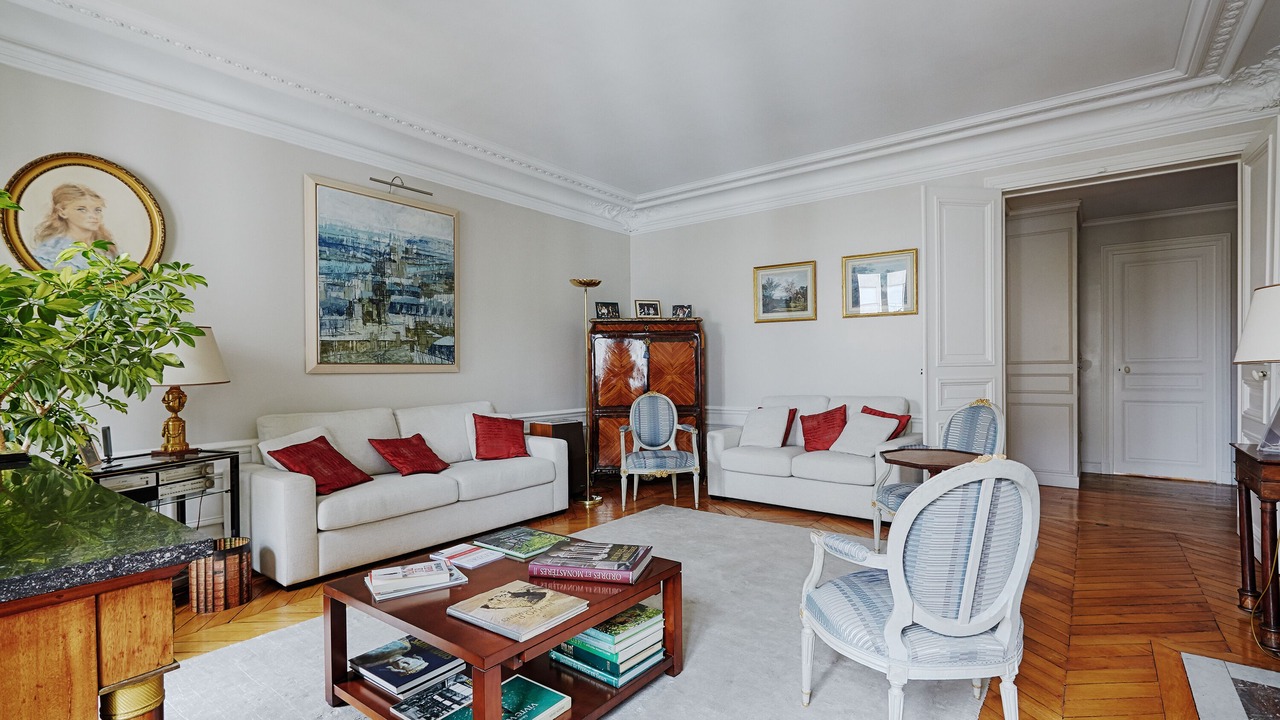 Photo of Livingroom in Neuilly-sur-Seine