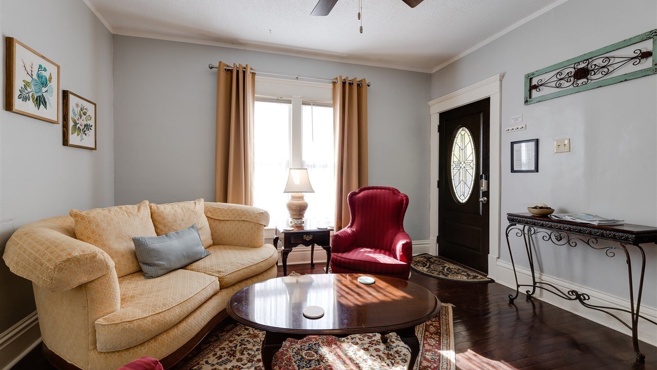 Photo of Bedroom in Des Moines